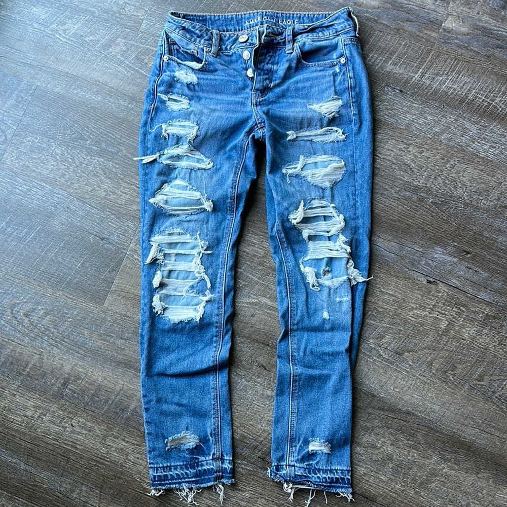 American Eagle Outfitters TOMGIRL size 2 Jeans